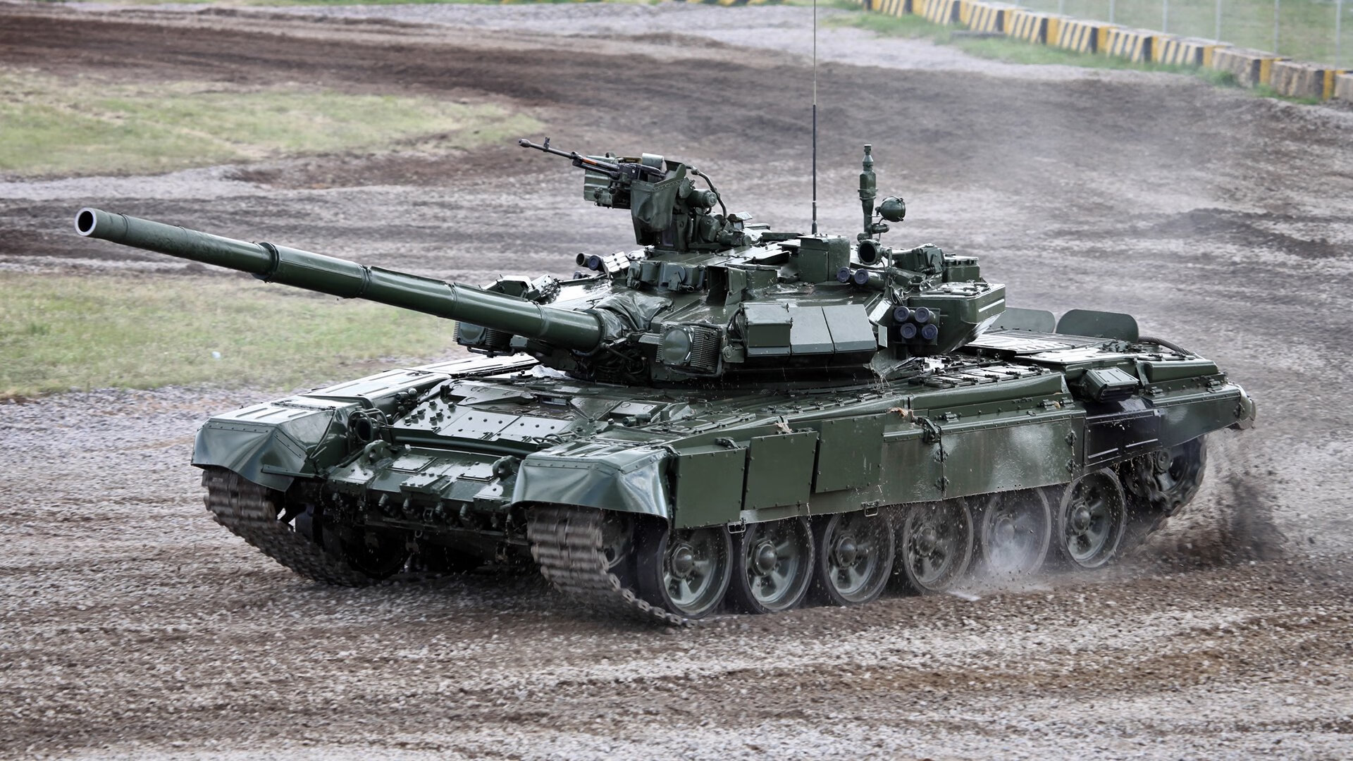 夜間水上滑索体验，激发运动激情，水上滑道尴尬视频