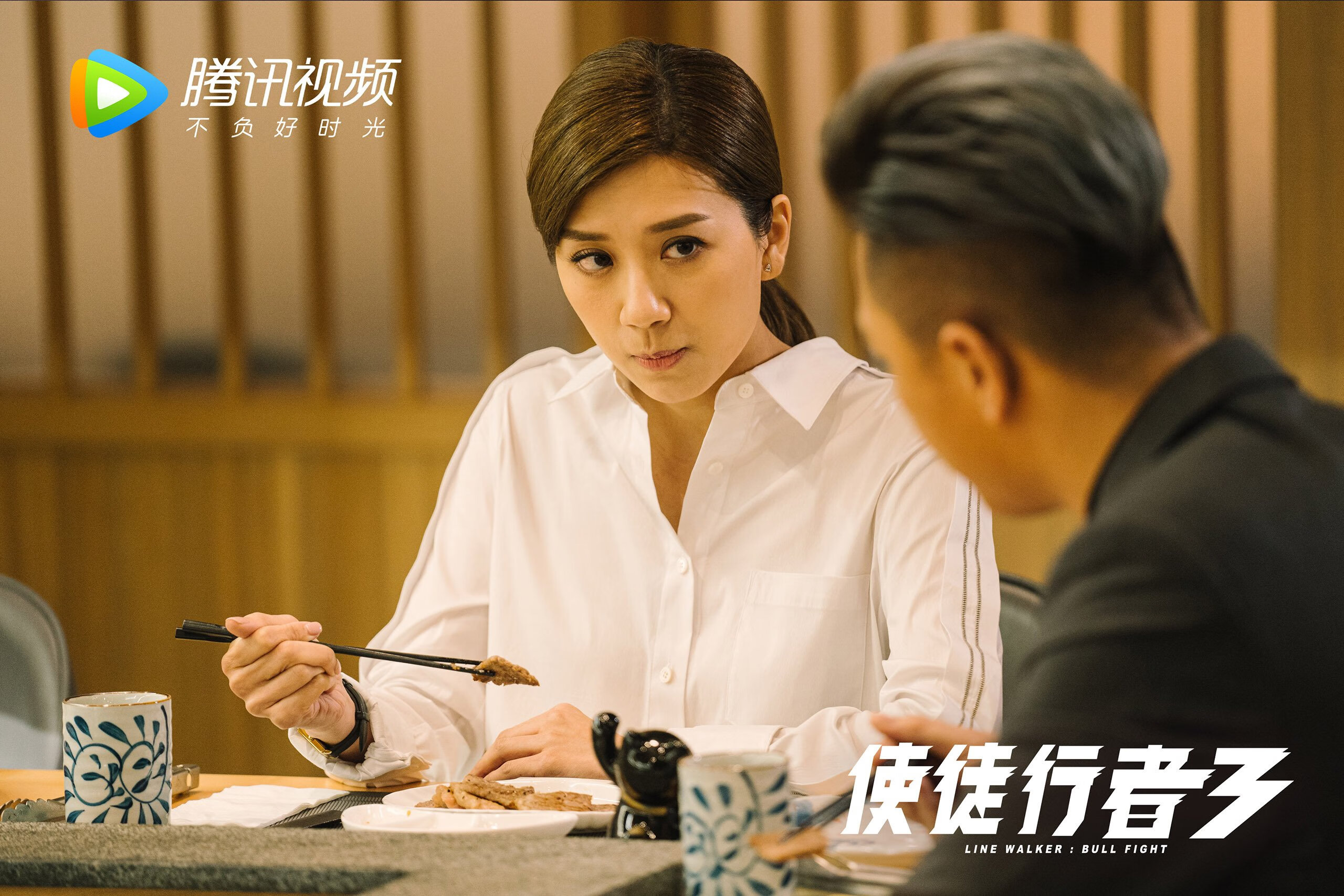 开云体育APP下载-意甲：米兰双雄激战，积分差距已缩小到1分，米兰豪取6连胜登顶意甲